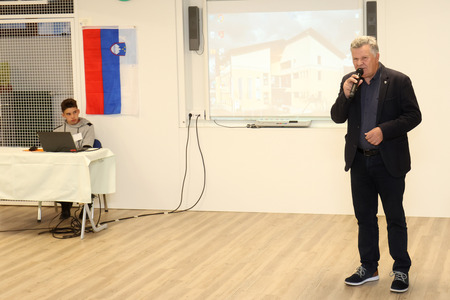 SPREJEM ČEŠKIH UČENCEV V OŠ CERKNICA 10 FOTO LJUBO VUKELIČ